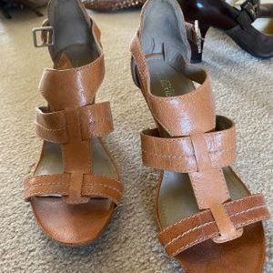 Kenneth Cole Reaction